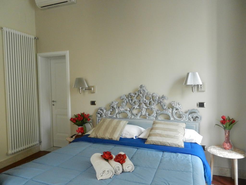 Rossocorallo B&B คาตาเนีย ภายนอก รูปภาพ