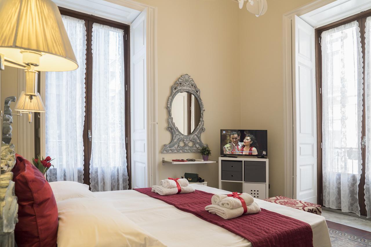Rossocorallo B&B คาตาเนีย ภายนอก รูปภาพ