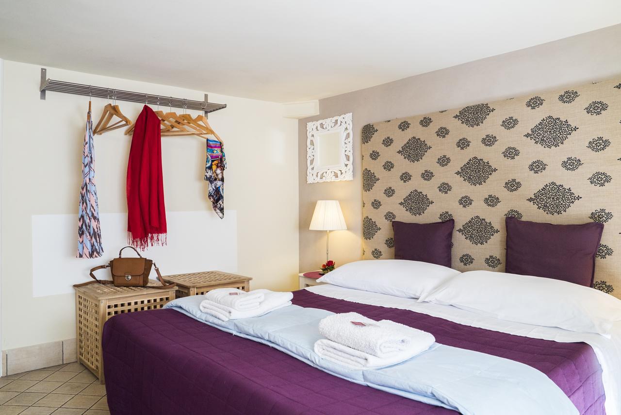 Rossocorallo B&B คาตาเนีย ภายนอก รูปภาพ