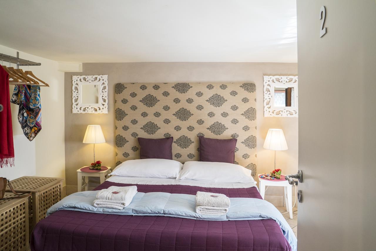 Rossocorallo B&B คาตาเนีย ภายนอก รูปภาพ